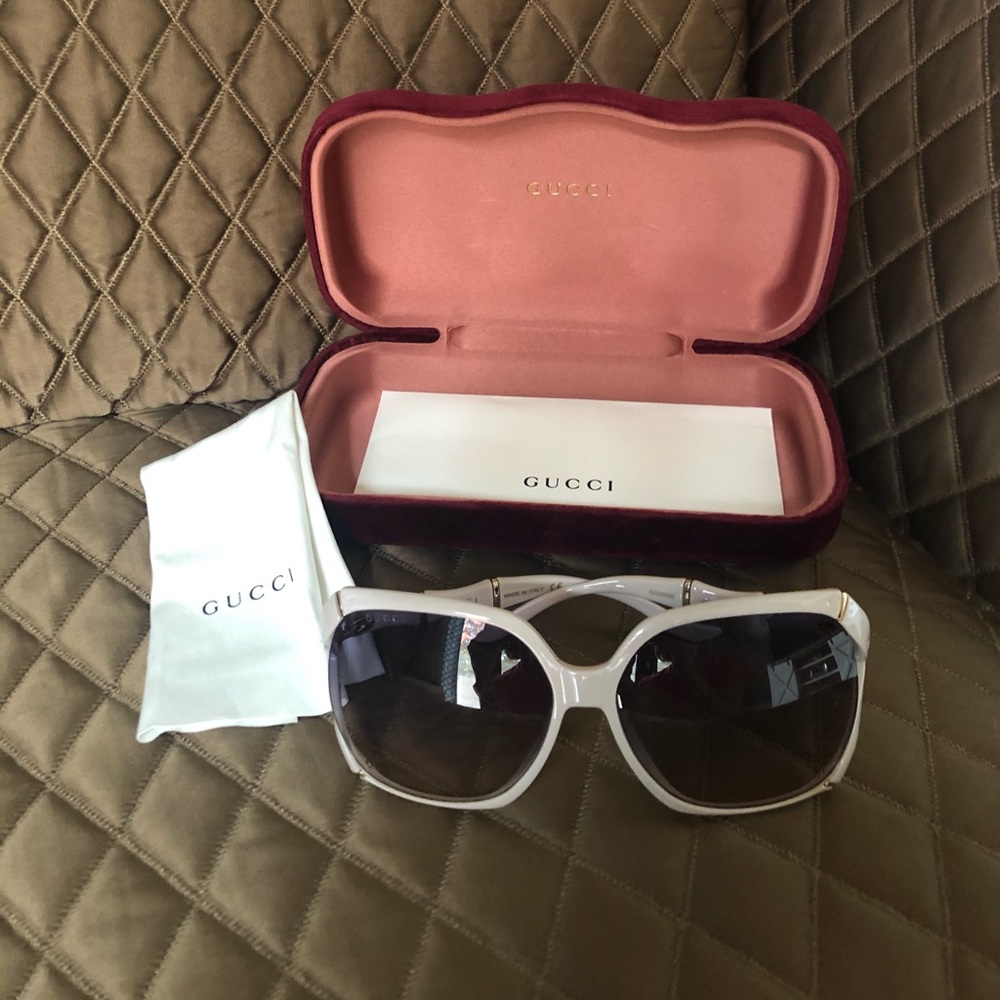 Authentic Gucci oversized ladies sunglasses 🕶
